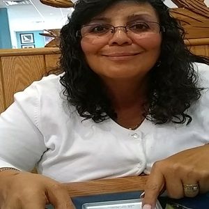 Meet your Posher, Veronica